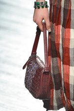 ボッテガ・ヴェネタ 2016-17年秋冬ウィメンズコレクション - 秘めることで生まれる美｜写真53