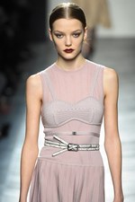 ボッテガ・ヴェネタ 2016-17年秋冬ウィメンズコレクション - 秘めることで生まれる美｜写真72