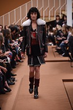 トッズ 2016年秋冬コレクション - 編み込みとレザーで実現する、ナチュラルかつ洗練されたスタイル｜写真4