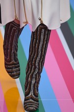 サルヴァトーレ フェラガモ 2016年秋冬ウィメンズコレクション - 色彩を弾ませポップに遊んで｜写真17