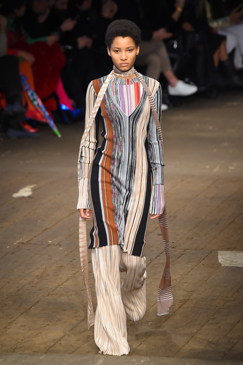 ミッソーニ(Missoni) 2016-17年秋冬 ウィメンズコレクション シルエット - 写真33