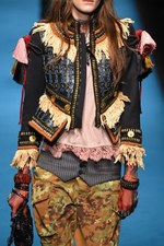 ディースクエアード 2016年秋冬ウィメンズコレクション - デコラティブに楽しむカルチャーミックス｜写真24