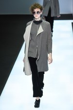 ジョルジオ アルマーニ 2016年秋冬ウィメンズコレクション - ブラック ベルベットに魅せられて｜写真27