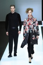 ジョルジオ アルマーニ 2016年秋冬ウィメンズコレクション - ブラック ベルベットに魅せられて｜写真48