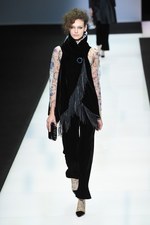 ジョルジオ アルマーニ 2016年秋冬ウィメンズコレクション - ブラック ベルベットに魅せられて｜写真68