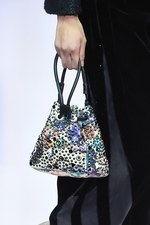 ジョルジオ アルマーニ 2016年秋冬ウィメンズコレクション - ブラック ベルベットに魅せられて｜写真78