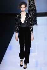 ジョルジオ アルマーニ 2016年秋冬ウィメンズコレクション - ブラック ベルベットに魅せられて｜写真94
