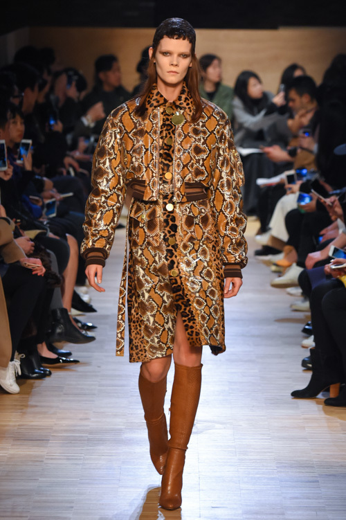 ジバンシィ バイ リカルド ティッシ  2016-17年秋冬 <span>コレクション</span> - 写真41