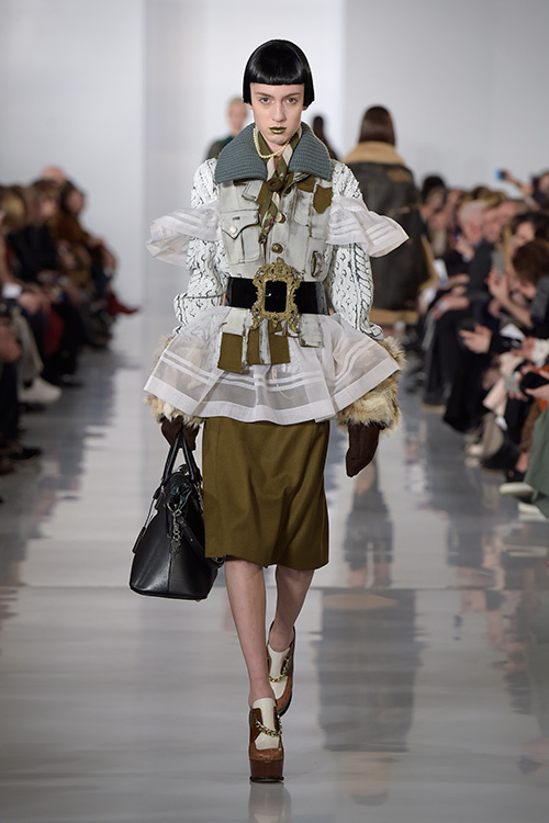 メゾン マルジェラ 16年秋冬コレクション クラシック エキセントリックが誘うエモーショナルな世界 ファッションプレス