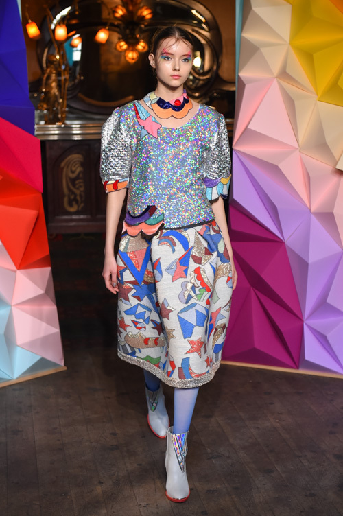 ツモリチサト(TSUMORI CHISATO) 2016-17年秋冬 ウィメンズコレクション  - 写真34