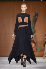 ロエベ 2016年秋冬ウィメンズコレクション - 有機的な世界から顔をだす、プレイフルな動物たち｜写真3