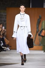 ロエベ 2016年秋冬ウィメンズコレクション - 有機的な世界から顔をだす、プレイフルな動物たち｜写真14