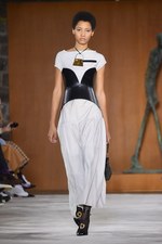 ロエベ 2016年秋冬ウィメンズコレクション - 有機的な世界から顔をだす、プレイフルな動物たち｜写真43