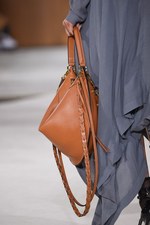 ロエベ 2016年秋冬ウィメンズコレクション - 有機的な世界から顔をだす、プレイフルな動物たち｜写真59