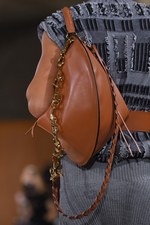 ロエベ 2016年秋冬ウィメンズコレクション - 有機的な世界から顔をだす、プレイフルな動物たち｜写真62