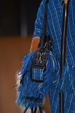 ロエベ 2016年秋冬ウィメンズコレクション - 有機的な世界から顔をだす、プレイフルな動物たち｜写真88