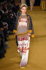 アンダーカバー 2016-17年秋冬ウィメンズコレクション - 失った恋を嘆き、哀愁を漂わせて｜写真9