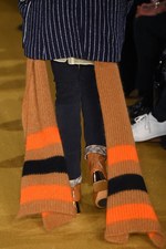 アンダーカバー 2016-17年秋冬ウィメンズコレクション - 失った恋を嘆き、哀愁を漂わせて｜写真23