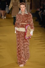 アンダーカバー 2016-17年秋冬ウィメンズコレクション - 失った恋を嘆き、哀愁を漂わせて｜写真46