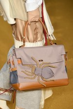 アンダーカバー 2016-17年秋冬ウィメンズコレクション - 失った恋を嘆き、哀愁を漂わせて｜写真51