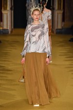 アンダーカバー 2016-17年秋冬ウィメンズコレクション - 失った恋を嘆き、哀愁を漂わせて｜写真59