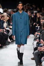 ジュリアン デイヴィッド 2016年秋冬ウィメンズコレクション - レトロな手法で描かれる日本アニメ｜写真7