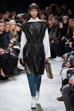 ジュリアン デイヴィッド 2016年秋冬ウィメンズコレクション - レトロな手法で描かれる日本アニメ｜写真8