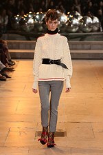 イザベル マラン 2016年秋冬コレクション - “英国パンク”挑発的な態度にいり混じるフェミニティ｜写真12