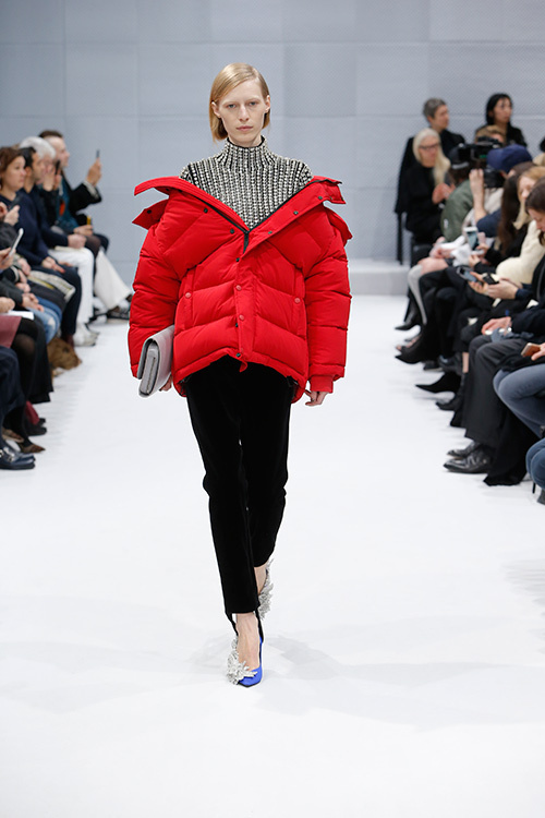 バレンシアガ(BALENCIAGA) 2016-17年秋冬 ウィメンズコレクション  - 写真14