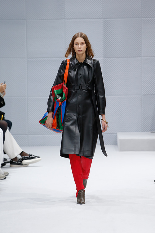 バレンシアガ(BALENCIAGA) 2016-17年秋冬 ウィメンズコレクション  - 写真41