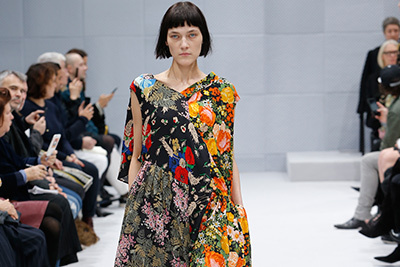 バレンシアガ 2016年秋冬コレクション - デムナ・ヴァザリアによる初シーズン