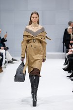 バレンシアガ 2016年秋冬コレクション - デムナ・ヴァザリアによる初シーズン｜写真15