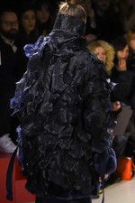 sacai 16年秋冬ウィメンズコレクション - “Love”への追求が新しいクリエーションを生む｜写真17