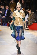 sacai 16年秋冬ウィメンズコレクション - “Love”への追求が新しいクリエーションを生む｜写真26
