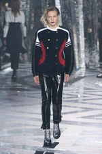 ルイ・ヴィトン 2016年秋冬ウィメンズコレクション - 現代女性へ向けたハイブリッドスポーツウェア｜写真20