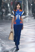 ルイ・ヴィトン 2016年秋冬ウィメンズコレクション - 現代女性へ向けたハイブリッドスポーツウェア｜写真23