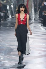 ルイ・ヴィトン 2016年秋冬ウィメンズコレクション - 現代女性へ向けたハイブリッドスポーツウェア｜写真34