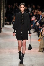 ポール & ジョー 2016-17年秋冬ウィメンズコレクション - ネコが駆け巡る、可憐な少女ルック｜写真39