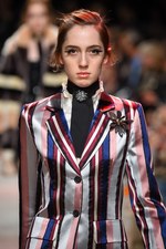 ポール & ジョー 2016-17年秋冬ウィメンズコレクション - ネコが駆け巡る、可憐な少女ルック｜写真55