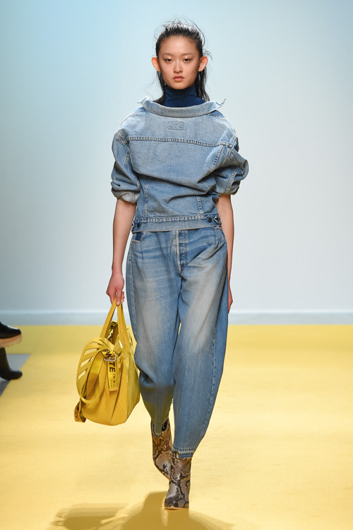 オフ-ホワイト  2016-17年秋冬 <span>コレクション</span> - 写真41