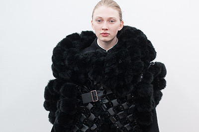 ノワール ケイ ニノミヤ 2016-17年秋冬コレクション - 拡大と添加による新たな見せ方