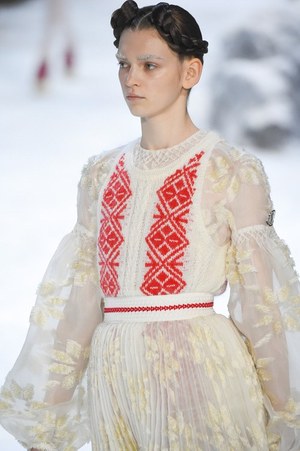 モンクレール ガム・ルージュ(MONCLER GAMME ROUGE) 2016-17年秋冬 ウィメンズコレクション  - 写真25