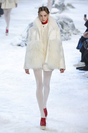 モンクレール ガム・ルージュ(MONCLER GAMME ROUGE) 2016-17年秋冬 ウィメンズコレクション  - 写真39