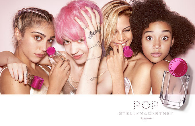 ステラ マッカートニーの新フレグランス「POP」フローラルとウッディが引き出す女性らしさ | 写真