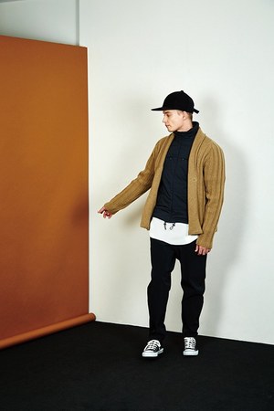 キート(KIIT) 2016-17年秋冬 ウィメンズ&メンズコレクション  - 写真14
