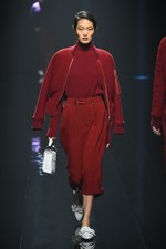 ハナエモリ マニュスクリ 2016-17年秋冬コレクション - 無機物と有機物の融合｜写真5