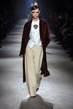 ドリス ヴァン ノッテン 2016年秋冬コレクション - 性差を越えた美、デカダンスな生き方を真似て｜写真37