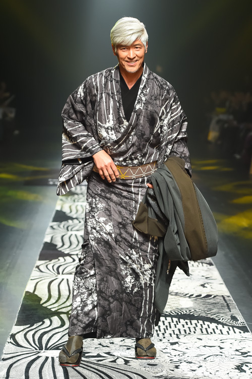 ジョウタロウ サイトウ 2016-17年秋冬 <span>コレクション</span> - 写真33