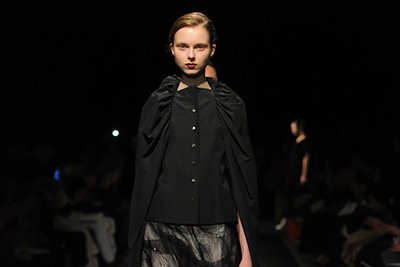 サポートサーフェス 2016-17年秋冬  ウィメンズ コレクション