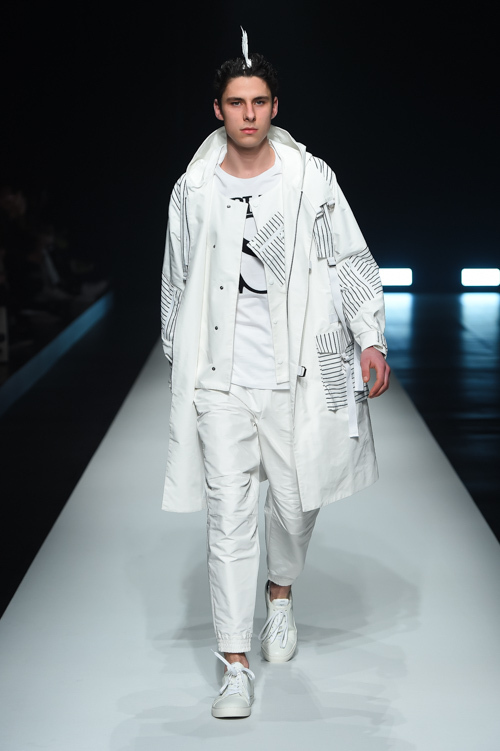 ヨシオクボ 2016-17年秋冬 <span>コレクション</span> - 写真36